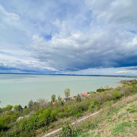 Ferienwohnung Mihi Apartman Balatonvilágos Exterior foto