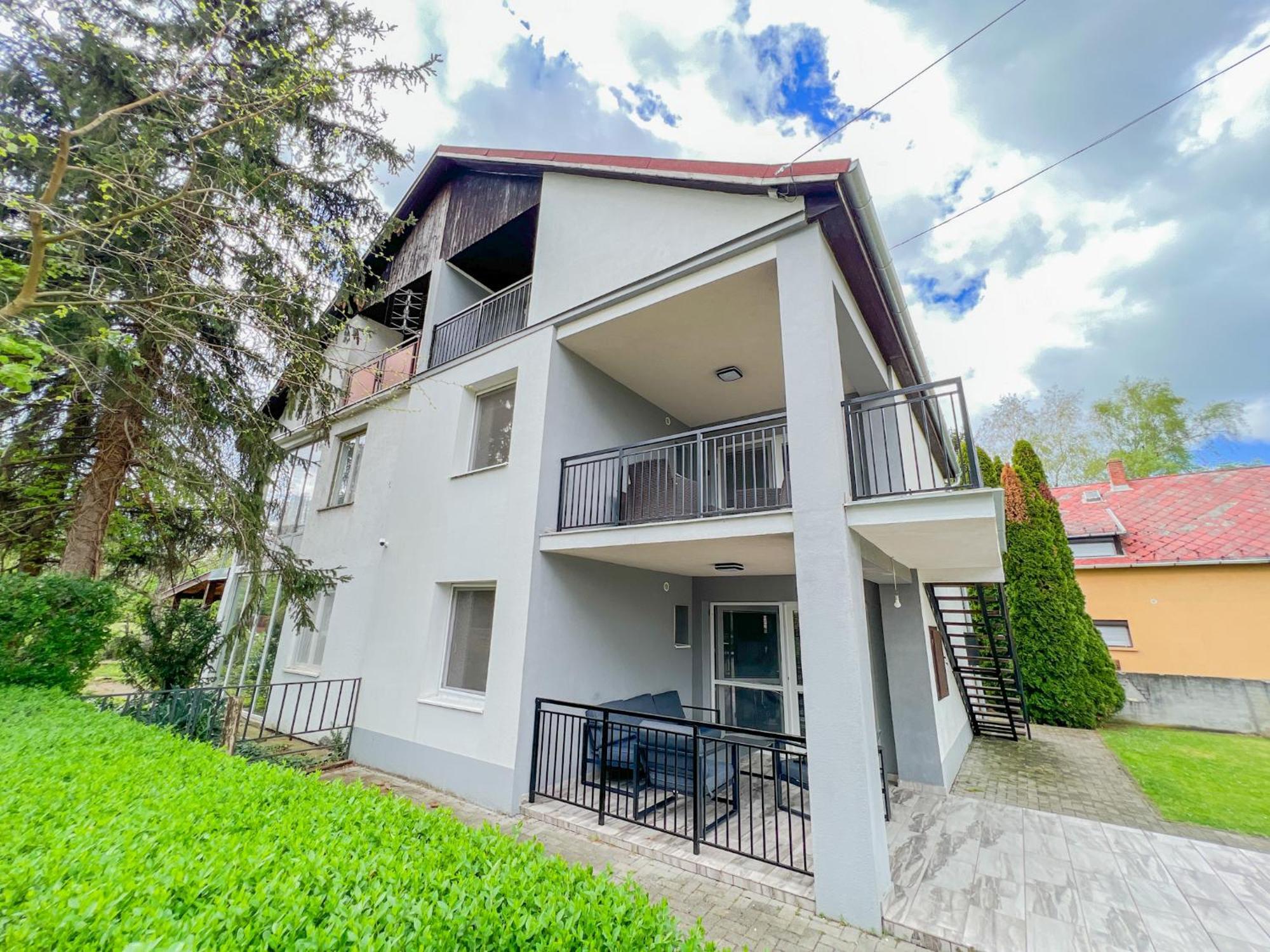 Ferienwohnung Mihi Apartman Balatonvilágos Exterior foto